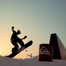 Foto: &ETH;&iexcl;&deg;&Iacute;. &Aring;kare: mingming.