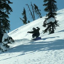 Ute och fotade i Lost Boys. Foto: Carl Bromarker. &Aring;kare: Filip Eriksson.