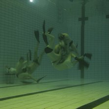 Aqualunds blodt&ouml;stiga Uv-rugby-ulvar k&auml;mpar till. Foto: Johans brorsa som jobbade p&aring; sydnytt f&ouml;rut. &Aring;kare: Aqua Lund.