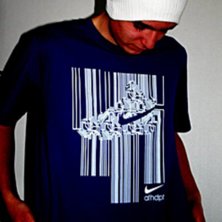 Foto: Random. &Aring;kare: Daniel Jibberish Chindeh.