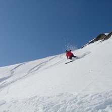 En underbar dag i b&aring;set i p&aring;skas! Nyfallet fluff. Foto: Christoffer Bostr&ouml;m. &Aring;kare: H&aring;kan &Ouml;dman.