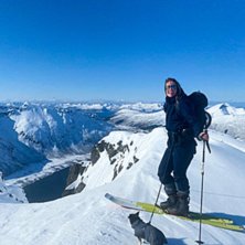 Sv&aring;rt att vara annat &auml;n s&aring;h&auml;r lycklig en s&aring;n .