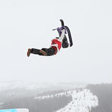 Fr&aring;n big air t&auml;vlingen Urton Open som gick av st. Foto: Robert Sandberg. &Aring;kare: Random Maniac.