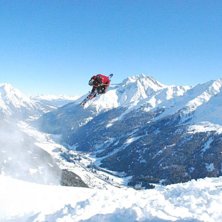 Foto: Adam S&auml;lg. &Aring;kare: Lucas Julin.