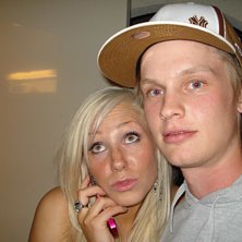 Foto: N&aring;gon. &Aring;kare: Vickan &amp;amp; MadMike.