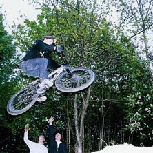 Foto: Viktor Bryske. &Aring;kare: Love G&ouml;ransson.