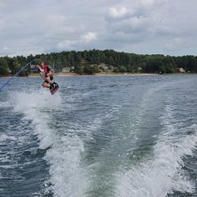 Det var m&aring;nga &aring;r sen man stod p&aring; br&auml;dan.. Foto: Ylva Johansson. &Aring;kare: Tomas Blomberg.