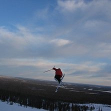 p&aring; v&auml;g mot landingen efter en tailgrab.... Foto: alexander br&auml;nnk&auml;rr. &Aring;kare: andreas strandvall.