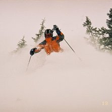Sjukt mycket sn&ouml; i Saalbach denna veckan. Foto: Christoffer Olsson. &Aring;kare: Fredrika Ifvarsson.