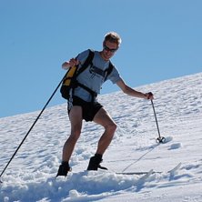p&aring; tur ned fra en av mange fine toppturer... Foto: lars reitan. &Aring;kare: martin jensen.