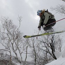 Headin down to Waterfall on the way to Hanazono. Foto: Geoff Dyke. &Aring;kare: Christie Dowling.