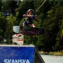 kickern p&aring; wakeboard SM 2006. Foto: Roland. &Aring;kare: Mikaela Isaksson.