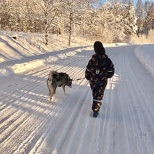 Tillsammans p&aring; promenad.