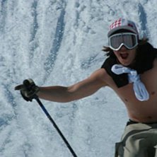 k&auml;rlek. &Aring;kare: cale.