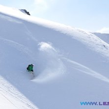 Foto: Marc Tomkinson www.lespace.com. &Aring;kare: Andre Israel www.freshtracks.ch.