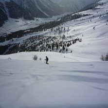 Jod&aring;, man kan hitta fluff i Livigno. Tro inte ann. Foto: Micke Gr&ouml;nlund. &Aring;kare: Anna.