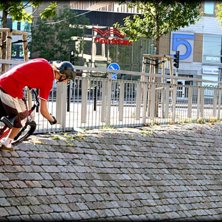 h&auml;r cyklar vi!. Foto: Ludvig ran&aring;s. &Aring;kare: joakim croy+ alf.