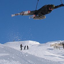 Halfpipen i Idre Parken, amat&ouml;r japan air.. xD. Foto: Simon Ericsson. &Aring;kare: Carl Wernhoff.