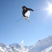 Foto: Oscar Becker. &Aring;kare: Carl.