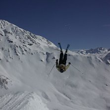 Sk&ouml;n stil....  Hahaha!. Foto: Tha PIMP. &Aring;kare: Earnie the Eagle Olofsson.