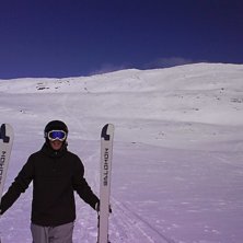 sk&ouml;n v&aring;rdag att leka p&aring; skutan... Foto: Peter Andersson. &Aring;kare: Stefan Andersson.