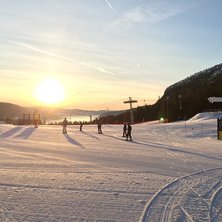Alle heiser og bakker er &aring;pne med topp f&oslash;re!
.