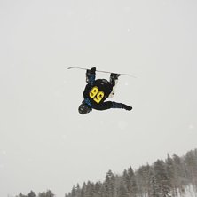 Jens i sitt andra hopp f&ouml;r dagen i Ski Fix Big Ai. Foto: Ronald Lahti. &Aring;kare: Jens Hietala.