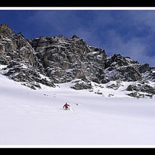 Nicke &aring;ker ner mot La Chaux.... Foto: Fredrik Berglund. &Aring;kare: Niklas Berglund.