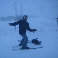 N&auml;stan p&aring; toppen av trysil, mycket t&auml;t dimma.. Foto: Stefan Hjalmarsson. &Aring;kare: Henri Nilsson.