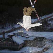 Backflip ironcross. Foto: Mats. &Aring;kare: Simon Blom.