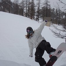 Vem s&auml;ger att man inte kan ha kul utanf&ouml;r parken. &Aring;kare: Josefine.
