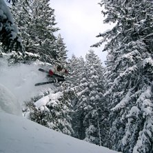 Ungef&auml;r s&aring; h&auml;r kul var det att &aring;ka i 150 cm 
. Foto: Richard Ovesen. &Aring;kare: Tomas Wall.