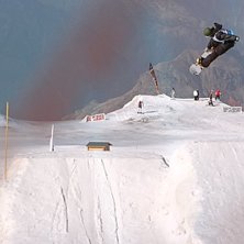 min andra bror drar en feeeet trea. Foto: ok&auml;nd. &Aring;kare: matteus lestage.