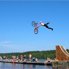2 dager f&oslash;r Siemens X-Lake jump p&aring; Aker Brygge v. Foto: Are Tallaksrud. &Aring;kare: Niels Windfeldt.