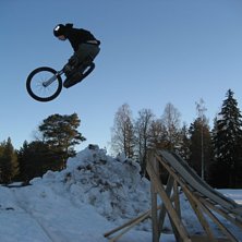 table. Foto: Johan Larsson. &Aring;kare: Fredrik Larsson.