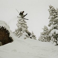 Platt men mjuk landning. Foto: Bj&ouml;rn Str&ouml;mblad. &Aring;kare: Martin Libeck.