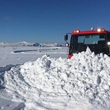 N&aring; er det full vinter i fjellet
Vi holder &aring;pent .