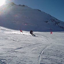 En bild fr&aring;n en solig tr&auml;ningsdag i Oktober i S�. Foto: Hasse Laggar. &Aring;kare: Marcus Laggar.