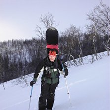 P&aring; v&auml;g upp p&aring; Borka. Foto: Fredrik Nordsvahn. &Aring;kare: Fredrik Wikberg.