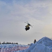en till switch frontflip fast i st&ouml;rre hopp :P. Foto: alexander edvardsson. &Aring;kare: simon andersson.