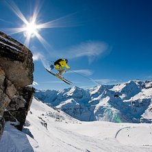 Sportlovet 2010!
Ehrling flyger. Foto: Marcus Olsson. &Aring;kare: Victor Ehrling.