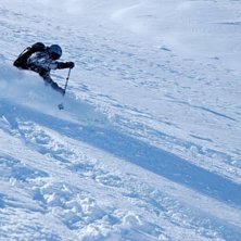 Heliskiing Uzbekistan. Foto: Wojciech Kaminski. &Aring;kare: Tomasz Kaminski.