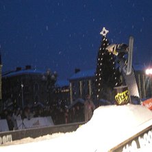 &Aring;kare: Fredrik Lindskog.