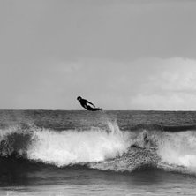 Foto: Daniel Nordholm. &Aring;kare: Ok&auml;nd surfare.