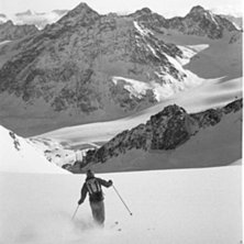 Foto: Gustav Holmer. &Aring;kare: Matias Bj&ouml;rkman.