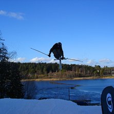 hitta n&aring;gra bilder fr&aring;n f&ouml;rra &aring;ret... Foto: kommer inte ih&aring;g. &Aring;kare: Simon Del&eacute;r.
