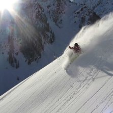 Foto: Andreas Lindroth. &Aring;kare: Oscar Modigh.