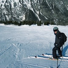 Puder i all &auml;ra, men lite carving i h&aring;rd pist &auml;. Foto: Linn Birnbo. &Aring;kare: Johanna Leonsson.