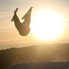 backflip &amp;gt; truckdriver. Foto: Julius Aspman. &Aring;kare: Olle Eriksson.