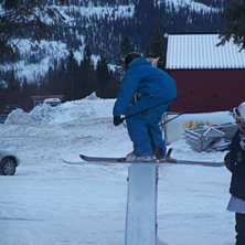 de e knaas. Foto: J&aring;slund. &Aring;kare: Lars N.